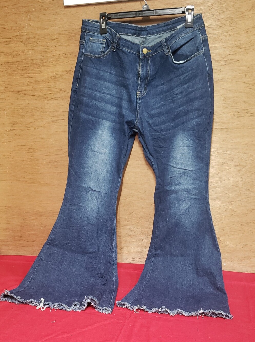 Ladies Dark Wash Bell Bottom Frayed Jeans XL